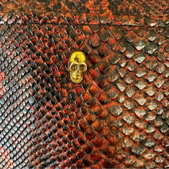 Stella Grey Vegan Skull Tote Bag - Picture 2 of 14